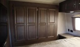 2017 FOREST RIVER ROCKWOOD ULTRA LITE 2703WS full