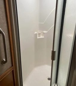 2017 WINNEBAGO SUNOVA 36Z full