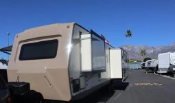 2017 FOREST RIVER ROCKWOOD ULTRA LITE 2703WS full