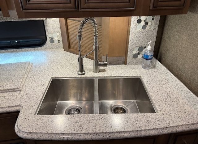 2019 NEWMAR VENTANA 4037 full
