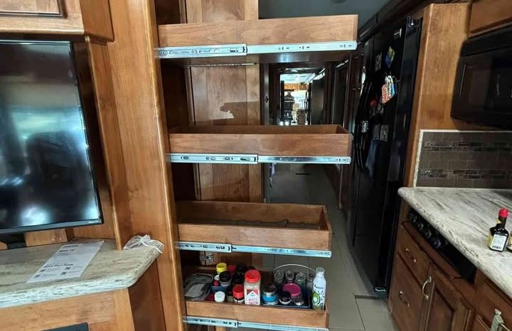 2012 Monaco knight 36pft full