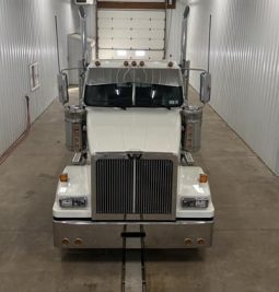 2022 WESTERN STAR 4900EX
