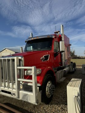 2020 Peterbilt 567 Heritage Edition