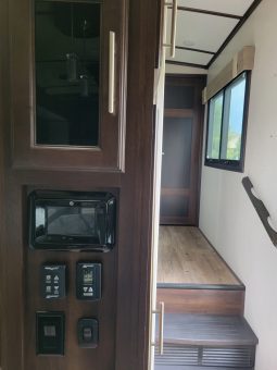 2020 JAYCO NORTH POINT 381DLQS full