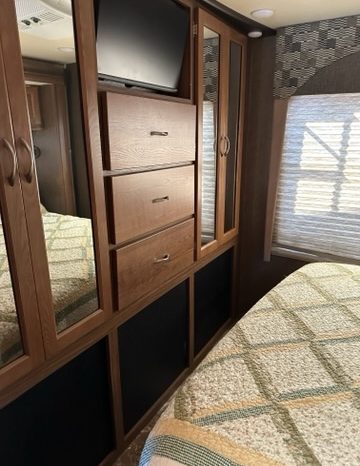 2018 Coachmen, Concord, Class C 300TS Motorhome. full