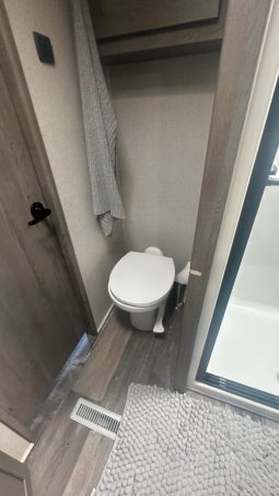 2020 KEYSTONE RV CO RAPTOR 356 full
