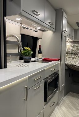2025 COACHMEN GALLERIA LI3 24A full