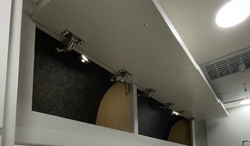 2025 COACHMEN GALLERIA LI3 24A full