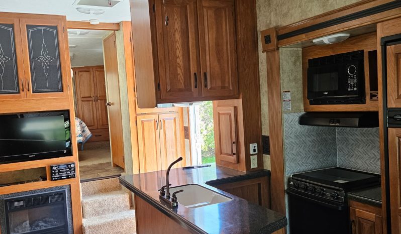 2011 KEYSTONE RV CO MONTANA MOUNTAINEER 291RLT full