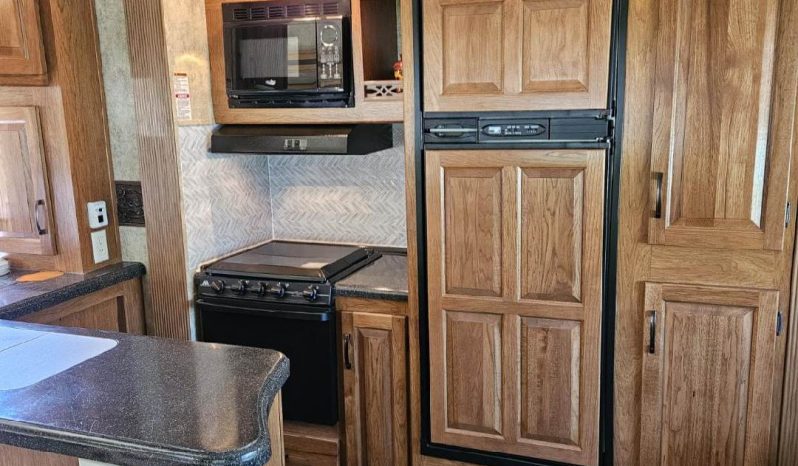 2011 KEYSTONE RV CO MONTANA MOUNTAINEER 291RLT full