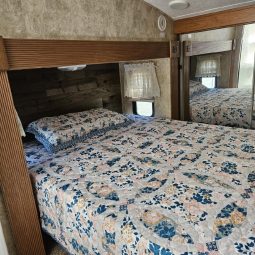 2011 KEYSTONE RV CO MONTANA MOUNTAINEER 291RLT full