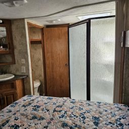 2011 KEYSTONE RV CO MONTANA MOUNTAINEER 291RLT full