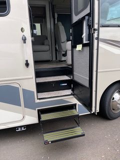 2021 WINNEBAGO VISTA 29V