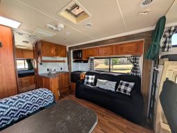 2012 COACHMEN FREELANDER 26QB full