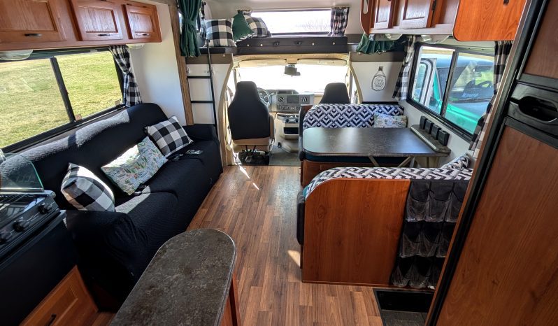 2012 COACHMEN FREELANDER 26QB full