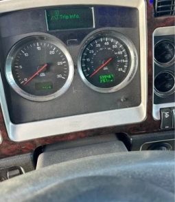 2018 Kenworth W900B Conventional Sleeper Cab full