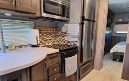 2021 NEXUS WRAITH 32W full