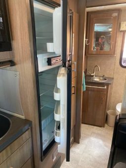 2015 WINNEBAGO ITSACA NAVION 24M full