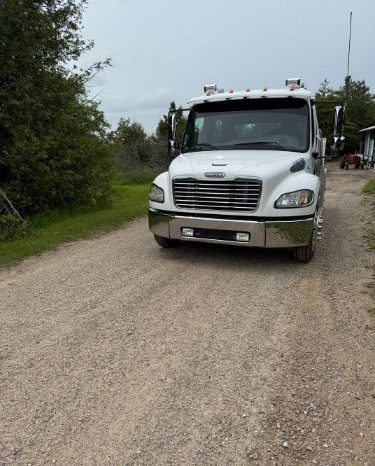 2007 FREIGHTLINER BUSINESS CLASS M2  106 MOUNTAIN MASTER CONVERTION full