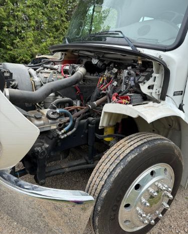 2007 FREIGHTLINER BUSINESS CLASS M2  106 MOUNTAIN MASTER CONVERTION full