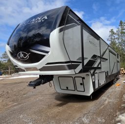 2024 Montana High country 381TB. 