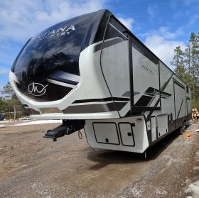 2024 Montana High country 381TB. 