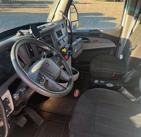 2024 Peterbilt 579 full