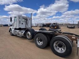 2020 Freightliner 122SD full