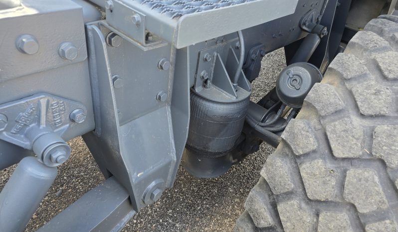 1994 Oshkosh HET 8×8 Winch Truck full