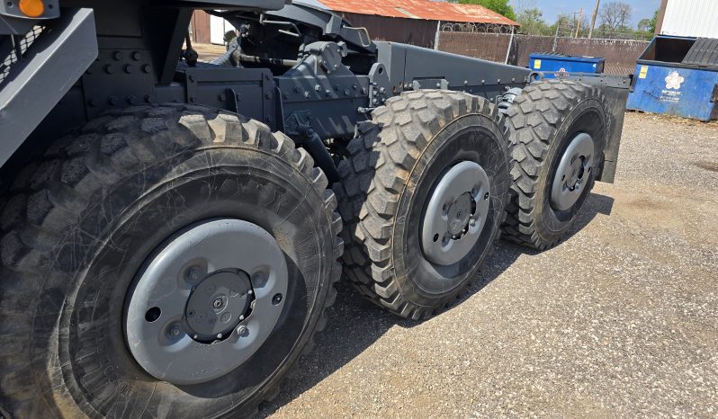 1994 Oshkosh HET 8×8 Winch Truck full