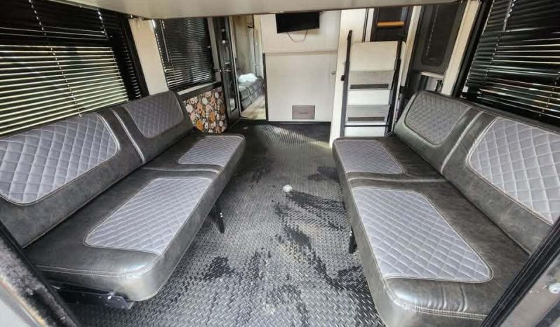 2021 Heartland Cyclone Toy Hauler Fifth Wheel full