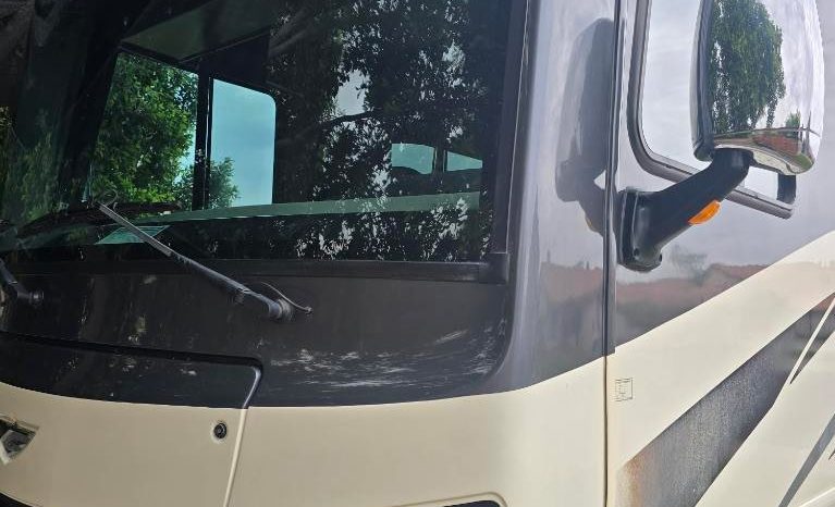 2020 FLEETWOOD FORTIS 33HB full