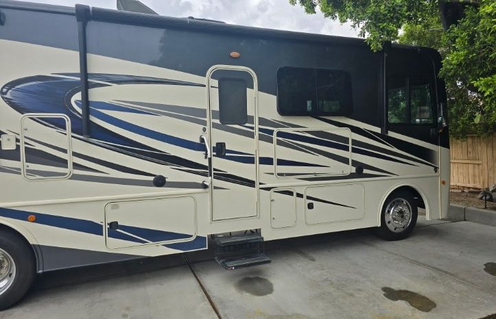 2020 FLEETWOOD FORTIS 33HB full
