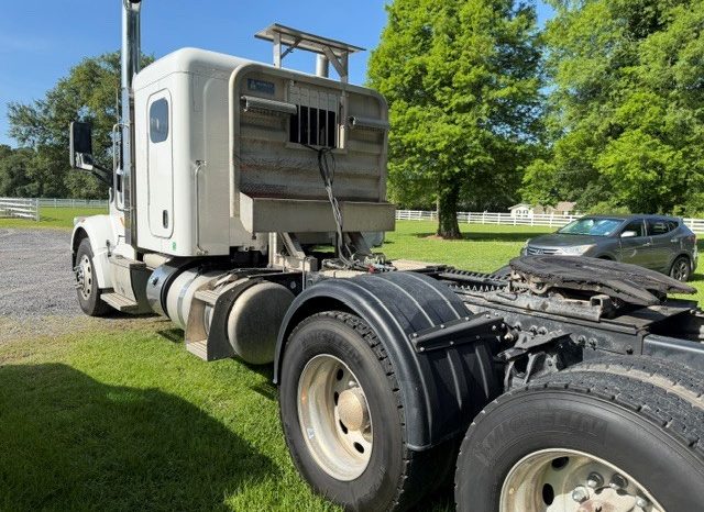 2020 Peterbilt 567 full