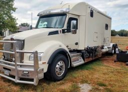 2021 Kenworth T880