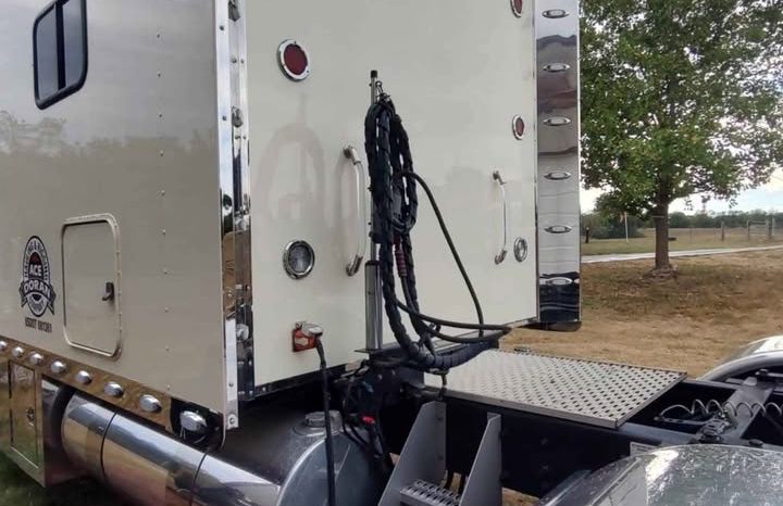 2021 Kenworth T880 full