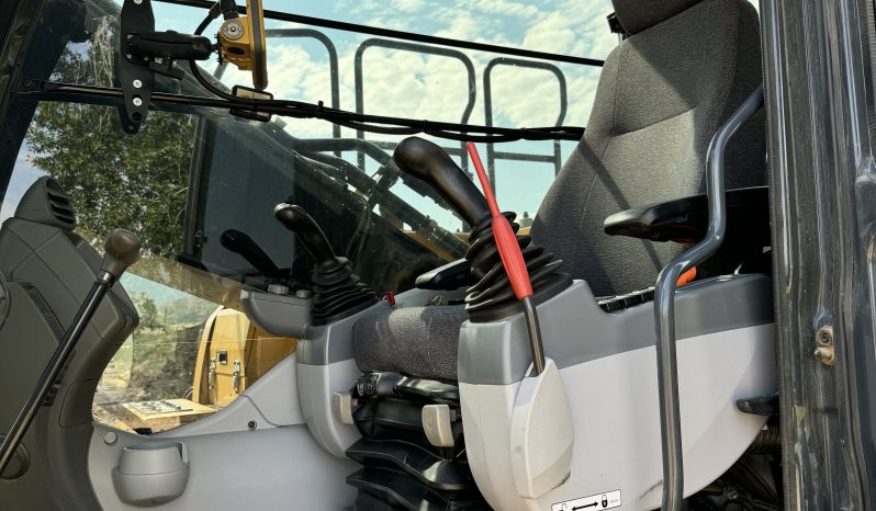 2022 210G Deere full