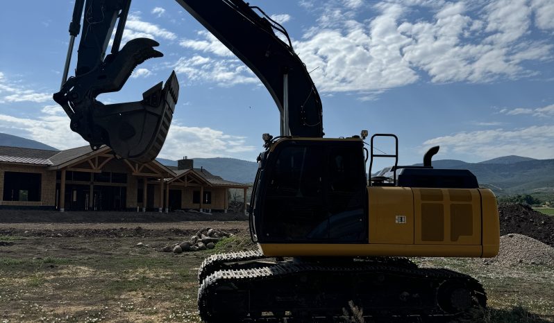 2022 210G Deere full